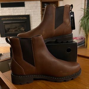 NWT Sorel Lennox Chelsea sz 12 velvet tan